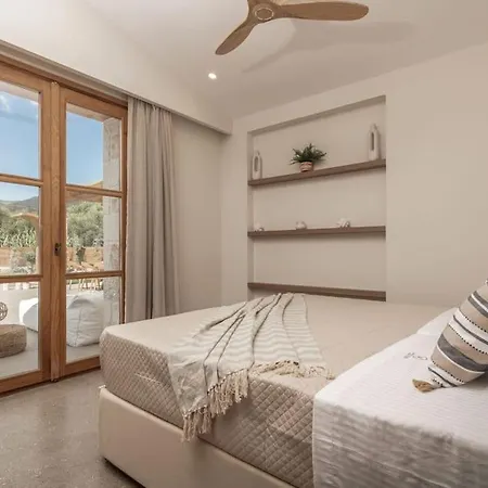 White Stone Luxury Λαγανάς